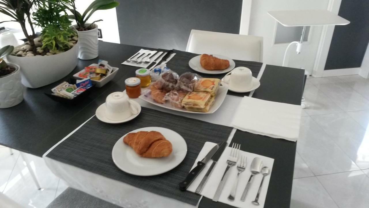 B&B Stefani Salerno Luaran gambar