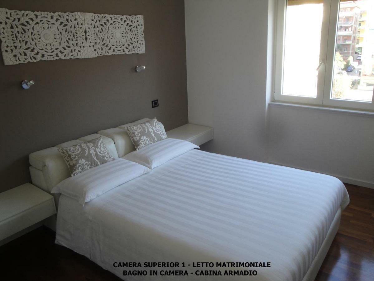 B&B Stefani Salerno Luaran gambar